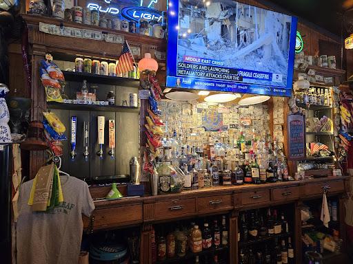 The Cloverleaf bar & grill